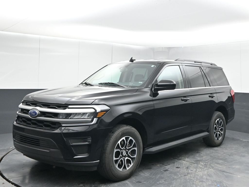 Used 2024 Ford Expedition XLT SUV
