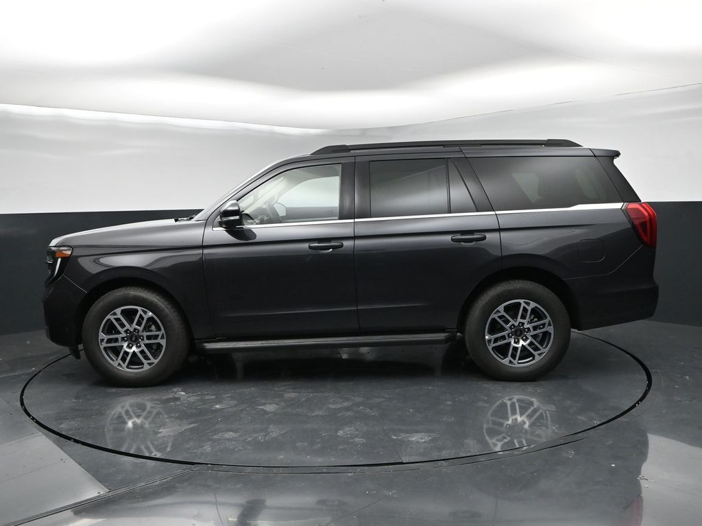 Used 2025 Ford Expedition Active SUV