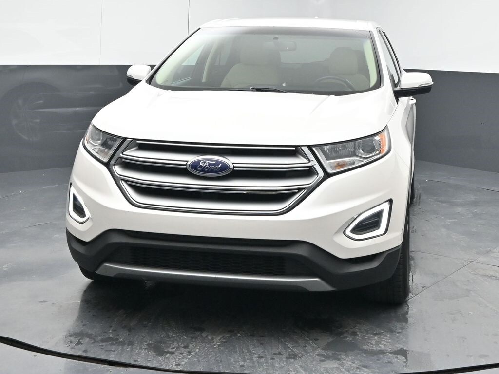 2016 Ford Edge SEL photo 3