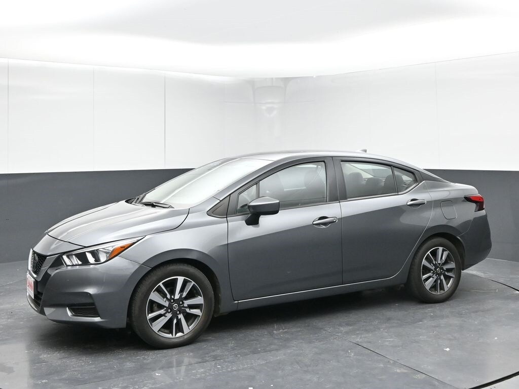 2022 Nissan Versa 1.6 SV photo 4