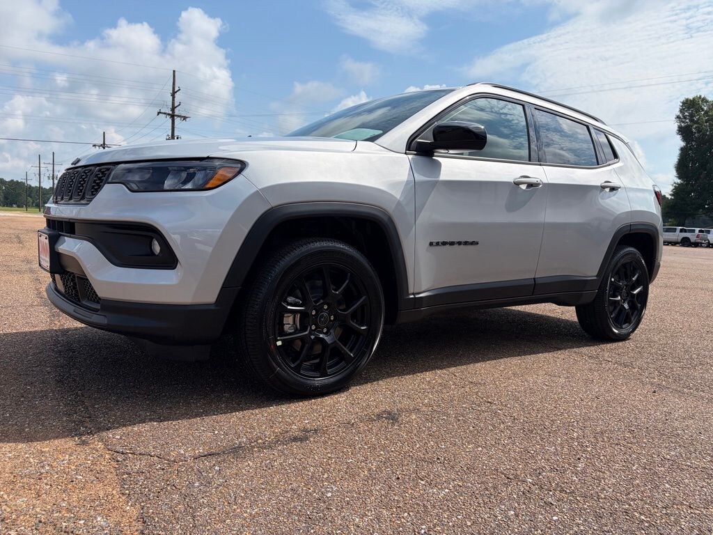 New 2026 Jeep Compass Latitude Sport Utility