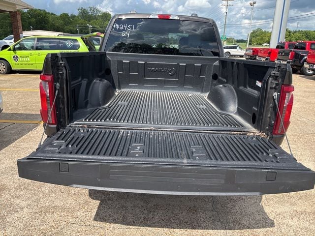 2024 Ford F-150 XLT - Photo 10
