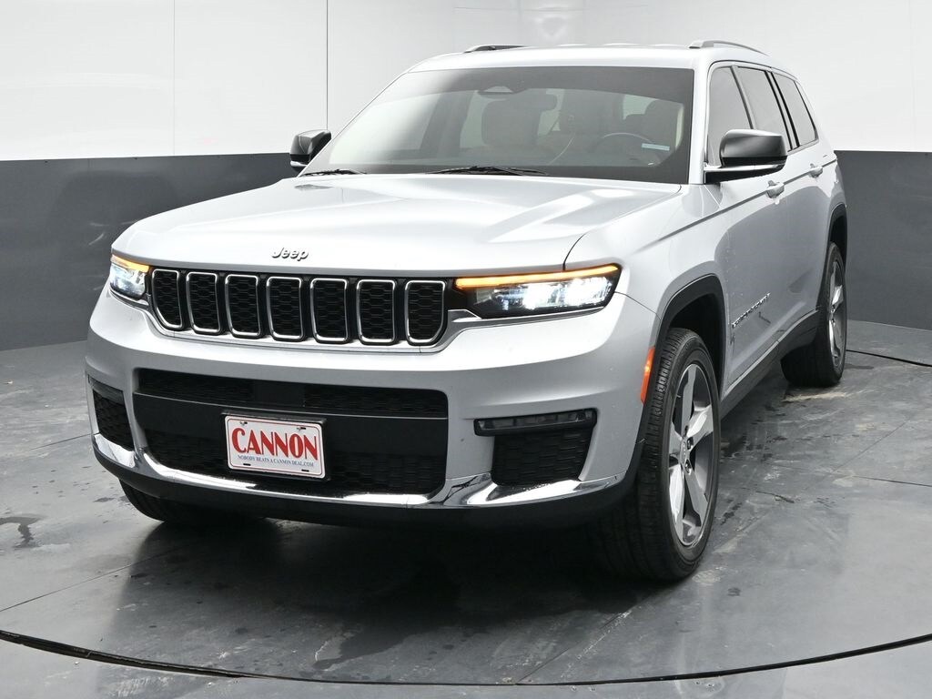 2021 Jeep Grand Cherokee Limited photo 3