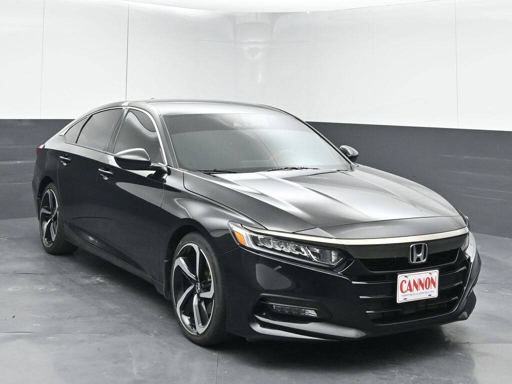 2020 Honda Accord Sport photo 2