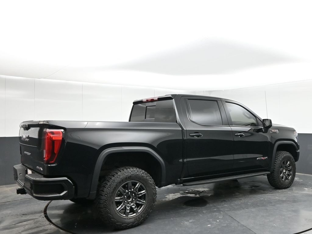 2024 GMC Sierra 1500 AT4X's photo