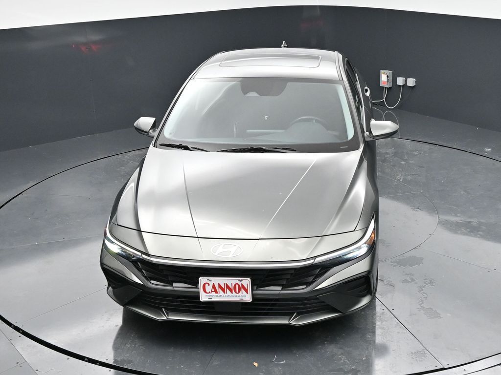 2025 Hyundai Elantra SEL - Photo 20
