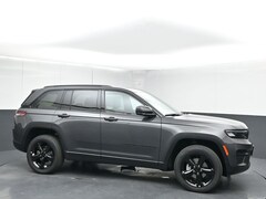 2025 Jeep Grand Cherokee Laredo Sport Utility