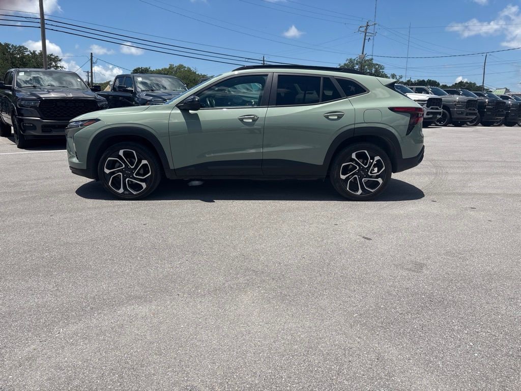 Used 2024 Chevrolet Trax 2RS SUV