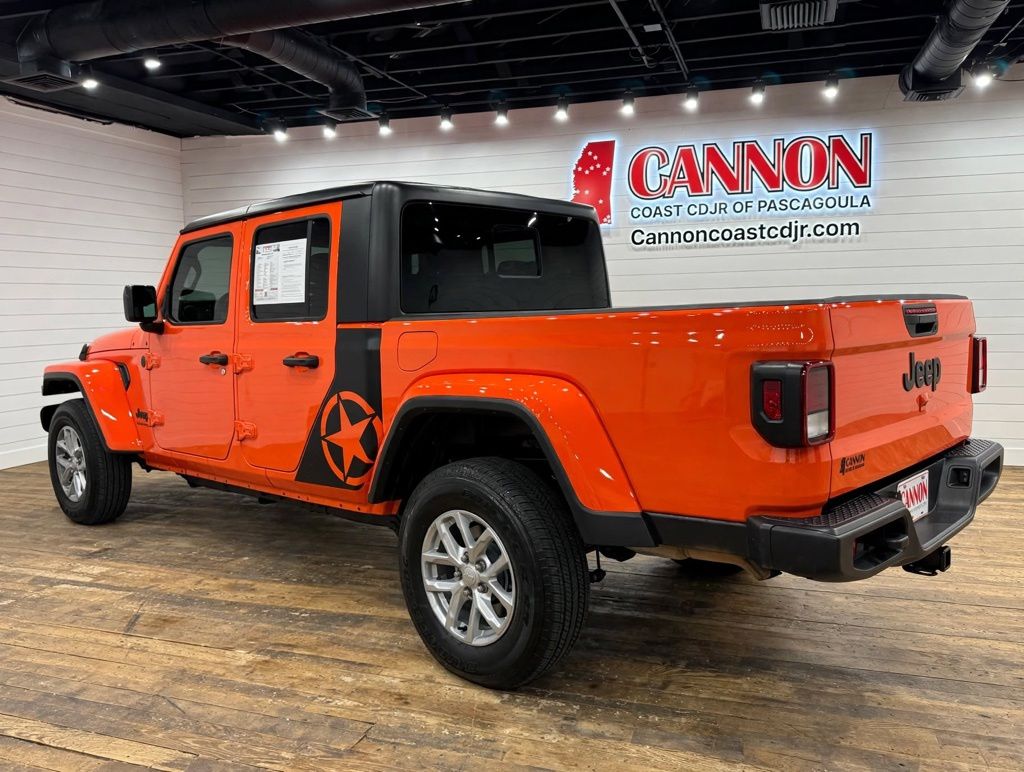 Used 2023 Jeep Gladiator Sport S Truck