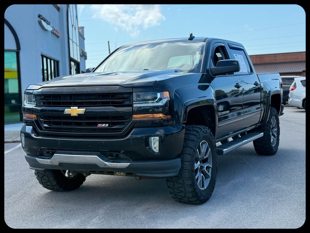 Used 2018 Chevrolet Silverado 1500 LT Truck