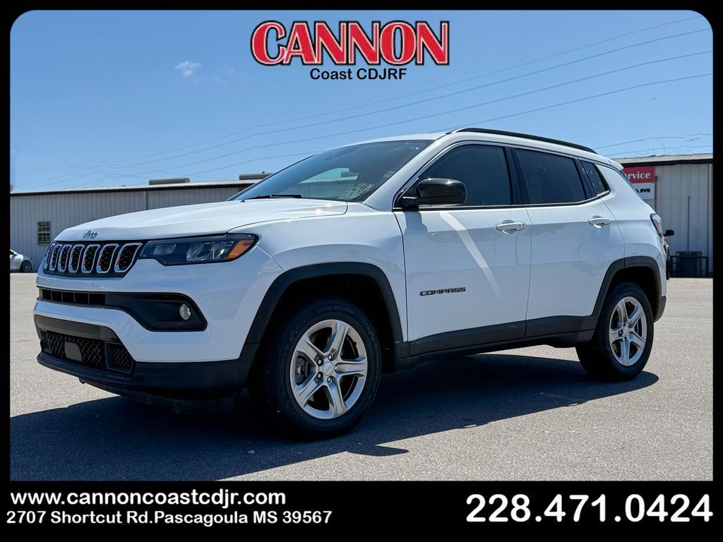 Used 2024 Jeep Compass Latitude SUV