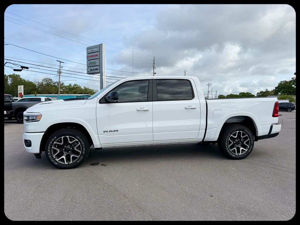 2026 RAM 1500 Laramie - Photo 15