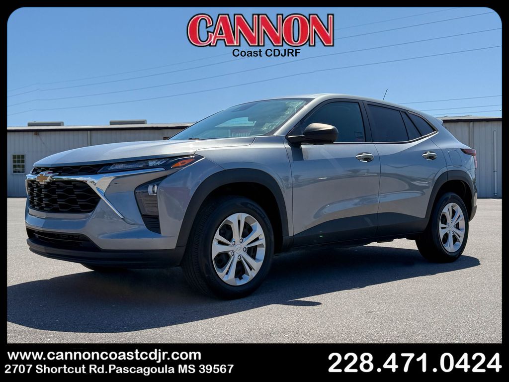 2024 Chevrolet Trax LS