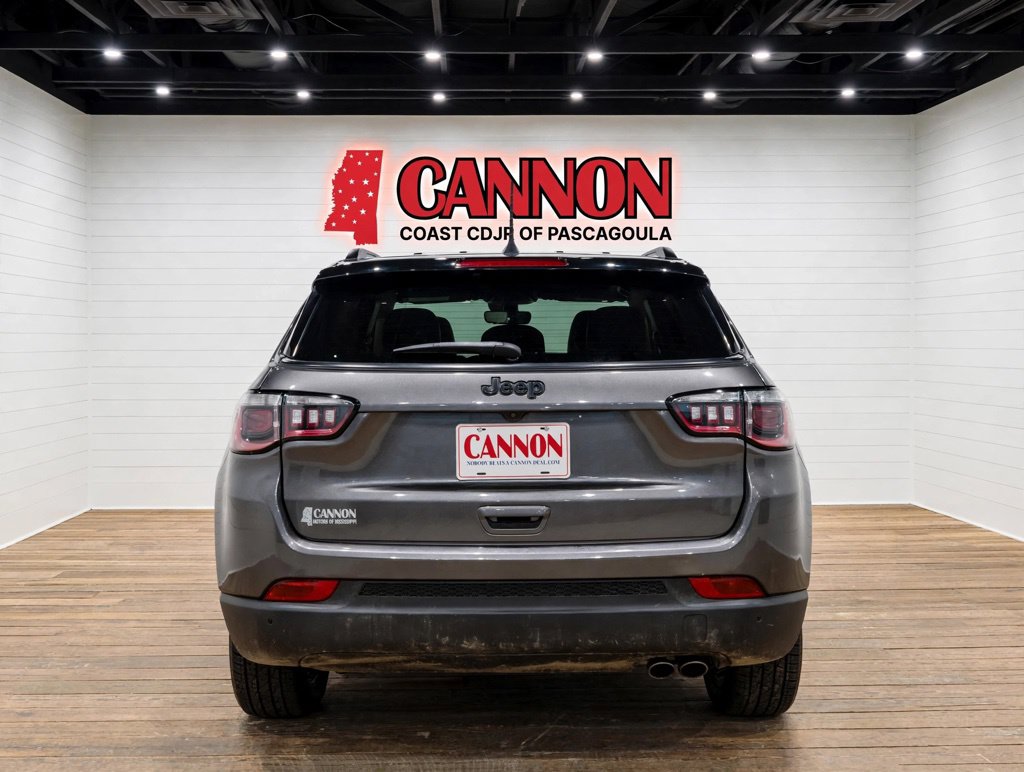 Used 2022 Jeep Compass Latitude SUV