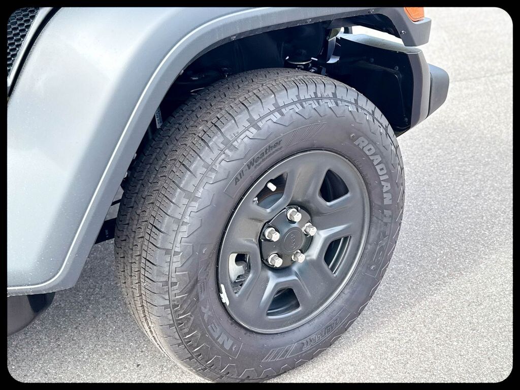 New 2026 Jeep Wrangler Sport Sport Utility