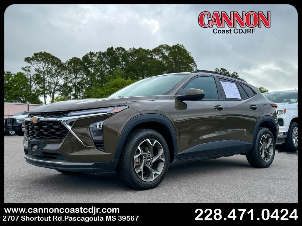 2024 Chevrolet Trax LT