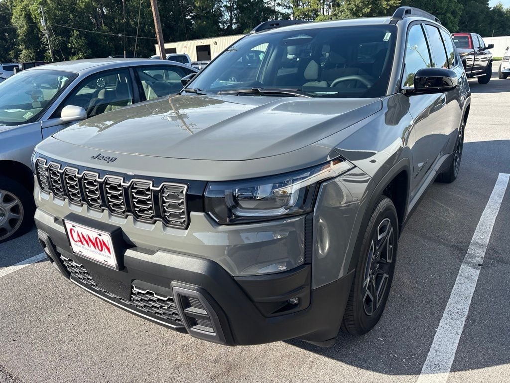 Used 2026 Jeep Cherokee Laredo SUV
