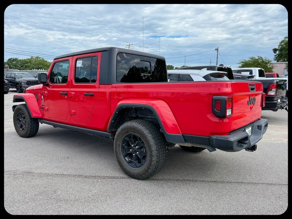 Used 2022 Jeep Gladiator Willys Truck