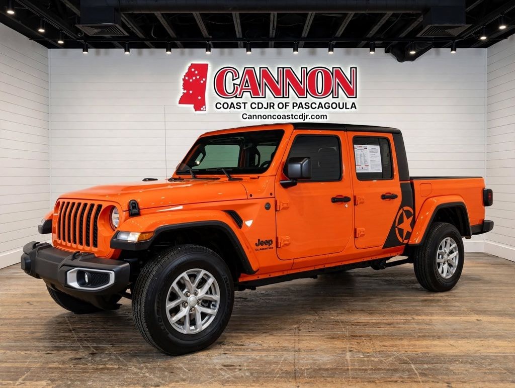 Used 2023 Jeep Gladiator Sport S Truck