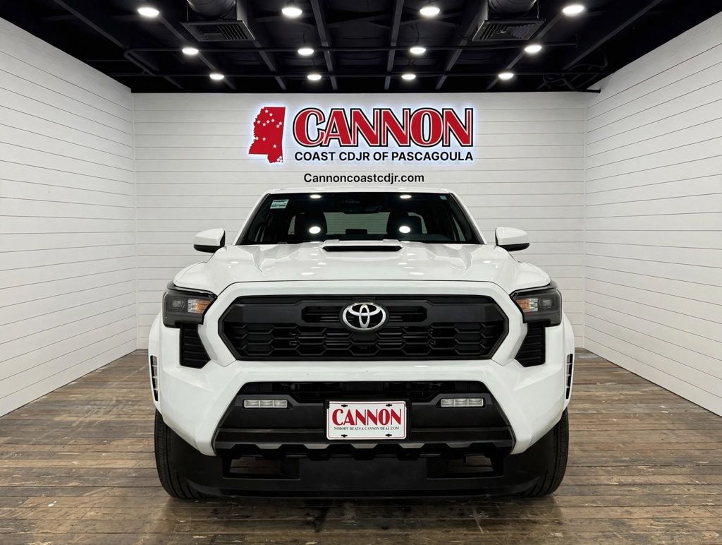 Used 2025 Toyota Tacoma TRD Sport Truck