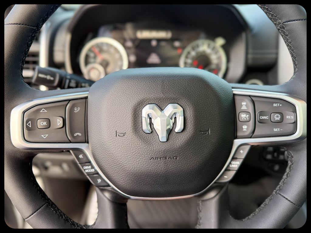 2025 RAM 1500 Big Horn/Lone Star - Photo 35