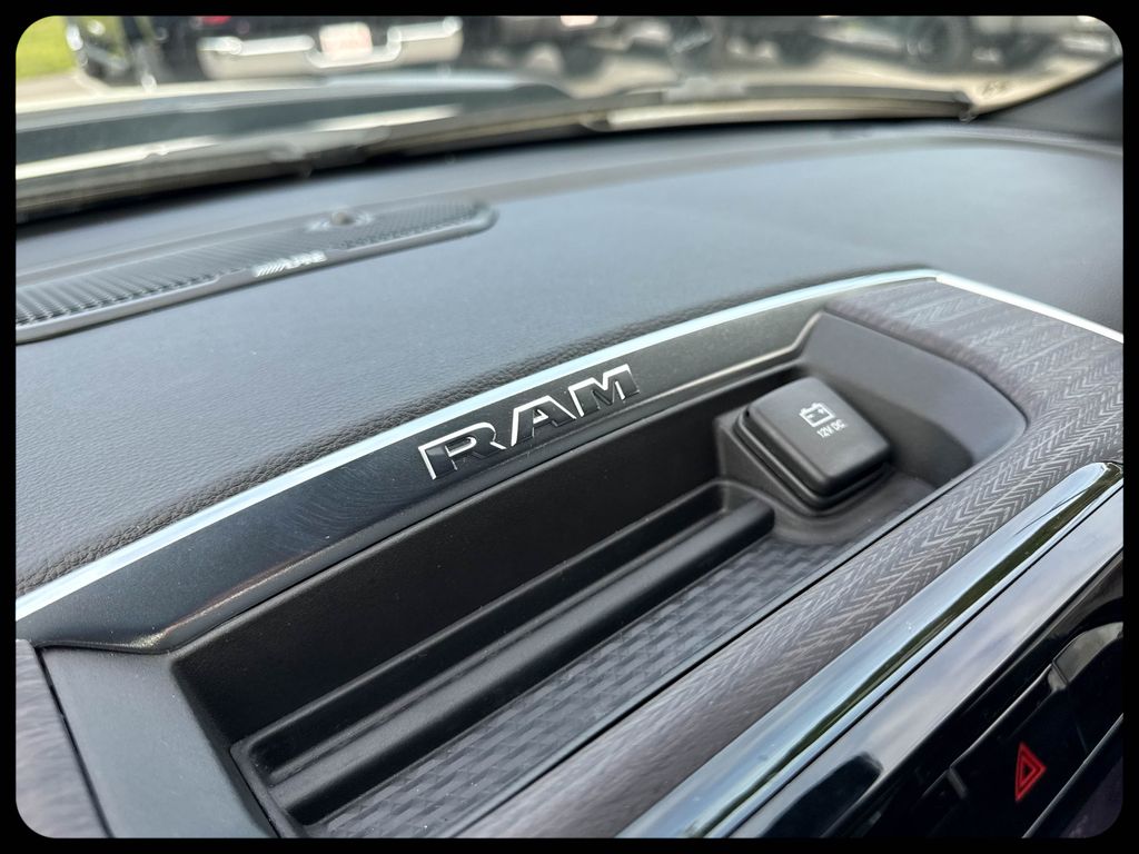 2026 RAM 1500 Laramie - Photo 31