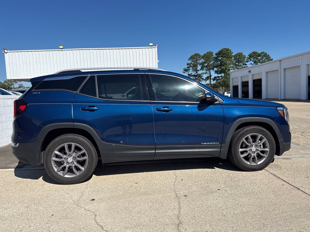 Used 2023 GMC Terrain SLT SUV