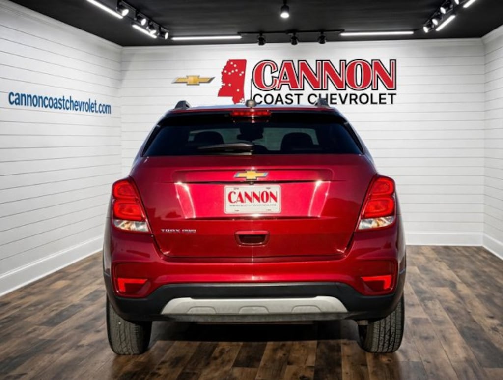 Used 2021 Chevrolet Trax LT SUV