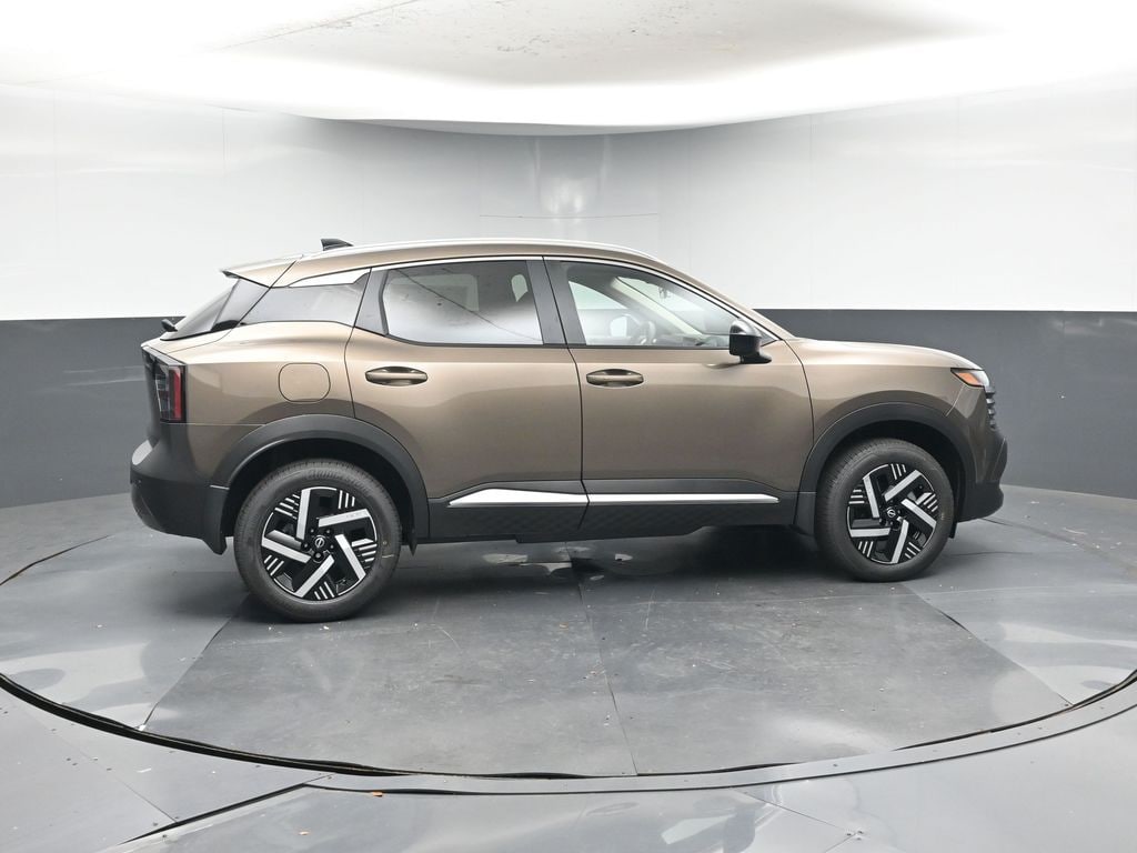 New 2026 Nissan Kicks SV SUV
