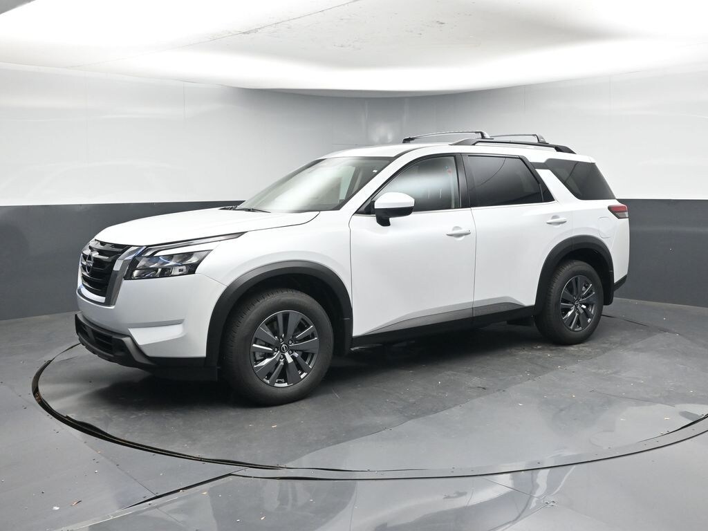 New 2025 Nissan Pathfinder SV SUV