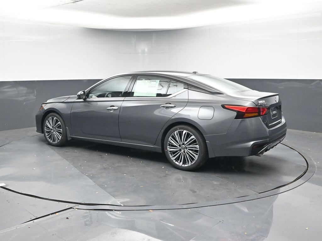 New 2025 Nissan Altima 2.5 SL Sedan