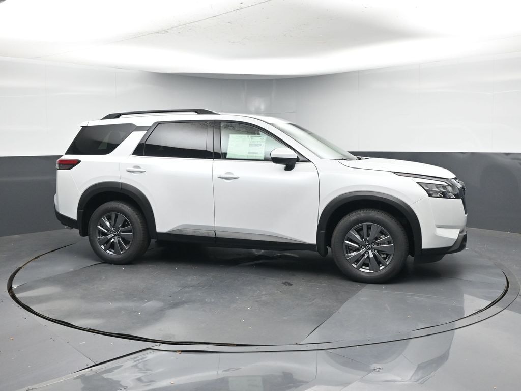 New 2025 Nissan Pathfinder SV SUV
