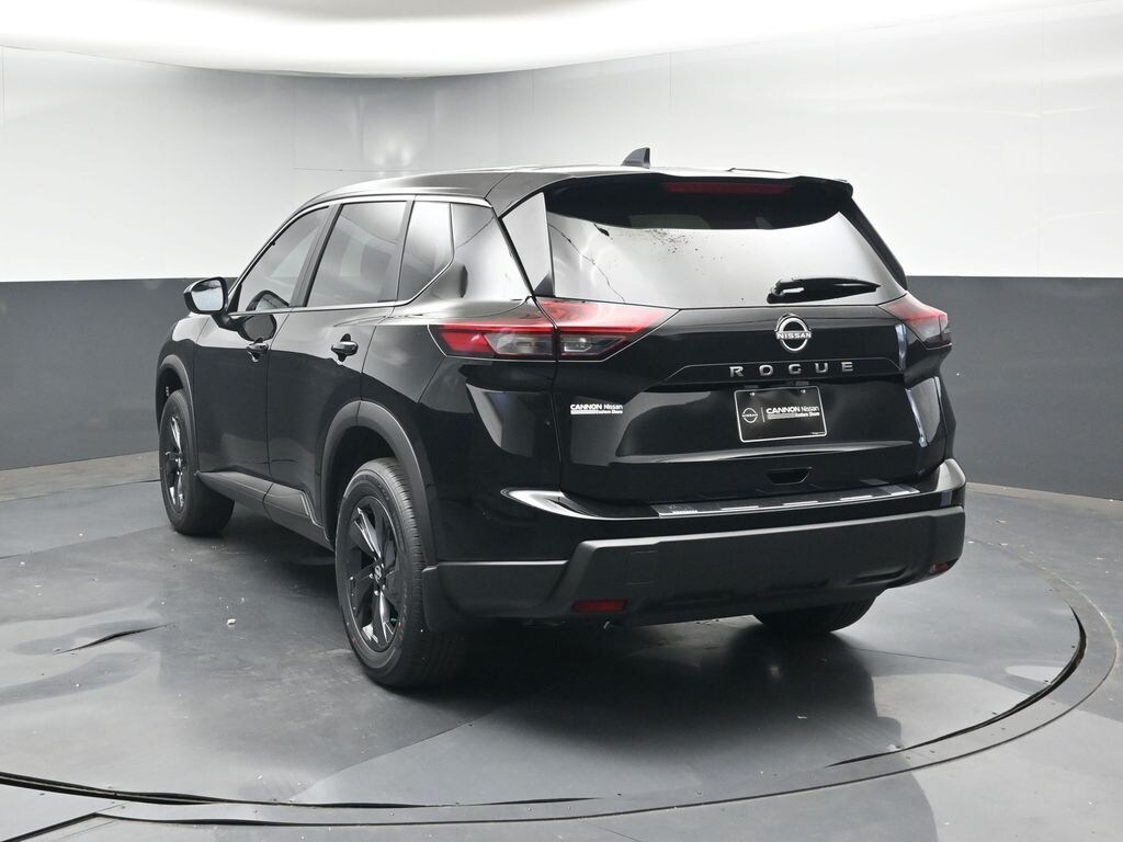 New 2026 Nissan Rogue SV SUV