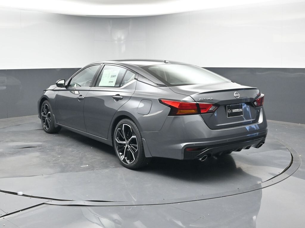 New 2025 Nissan Altima 2.5 SR Sedan