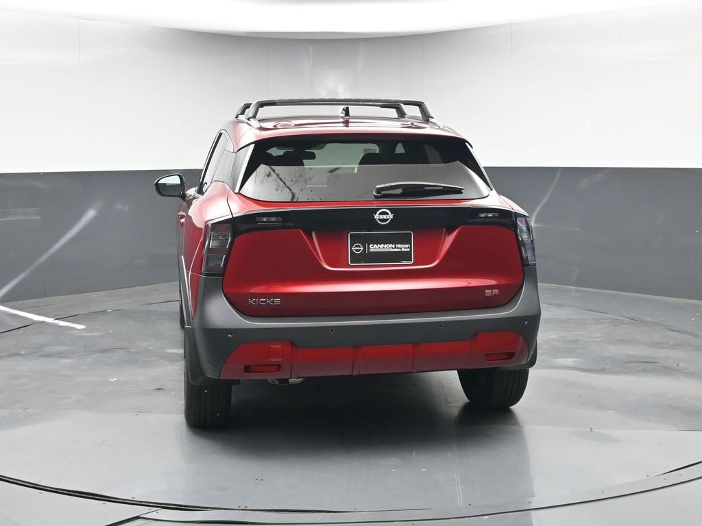 New 2026 Nissan Kicks SR SUV