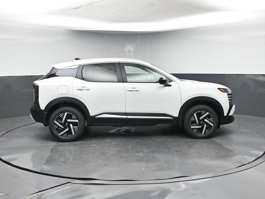 New 2026 Nissan Kicks SV SUV