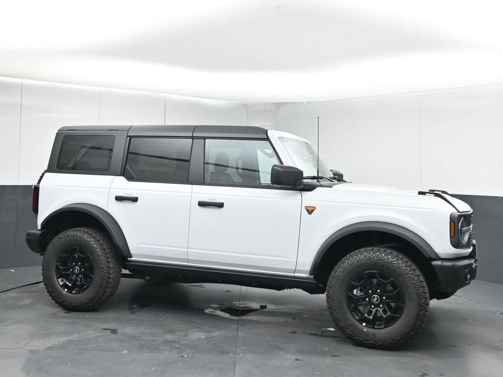 2026 Ford Bronco Badlands 4x4's photo