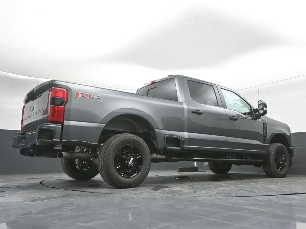 2026 Ford F-250 Super Duty XL - Photo 32