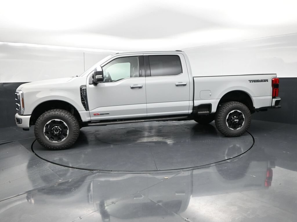 New 2026 Ford F-250SD Platinum Truck Crew Cab