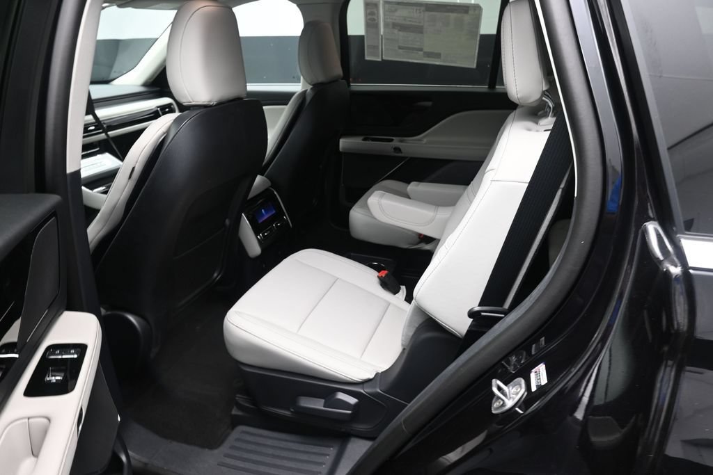 2026 Lincoln Aviator Premiere - Photo 11