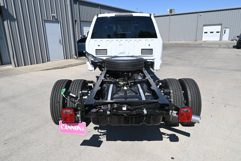 New 2027 Ford F-450SD XL Truck Crew Cab