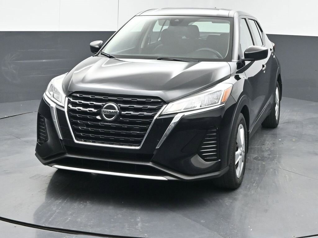 Used 2021 Nissan Kicks S SUV