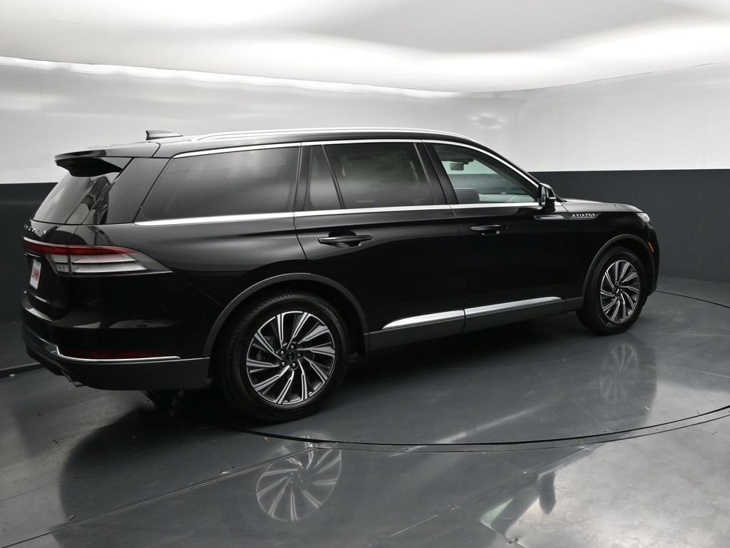 2026 Lincoln Aviator Premiere - Photo 7