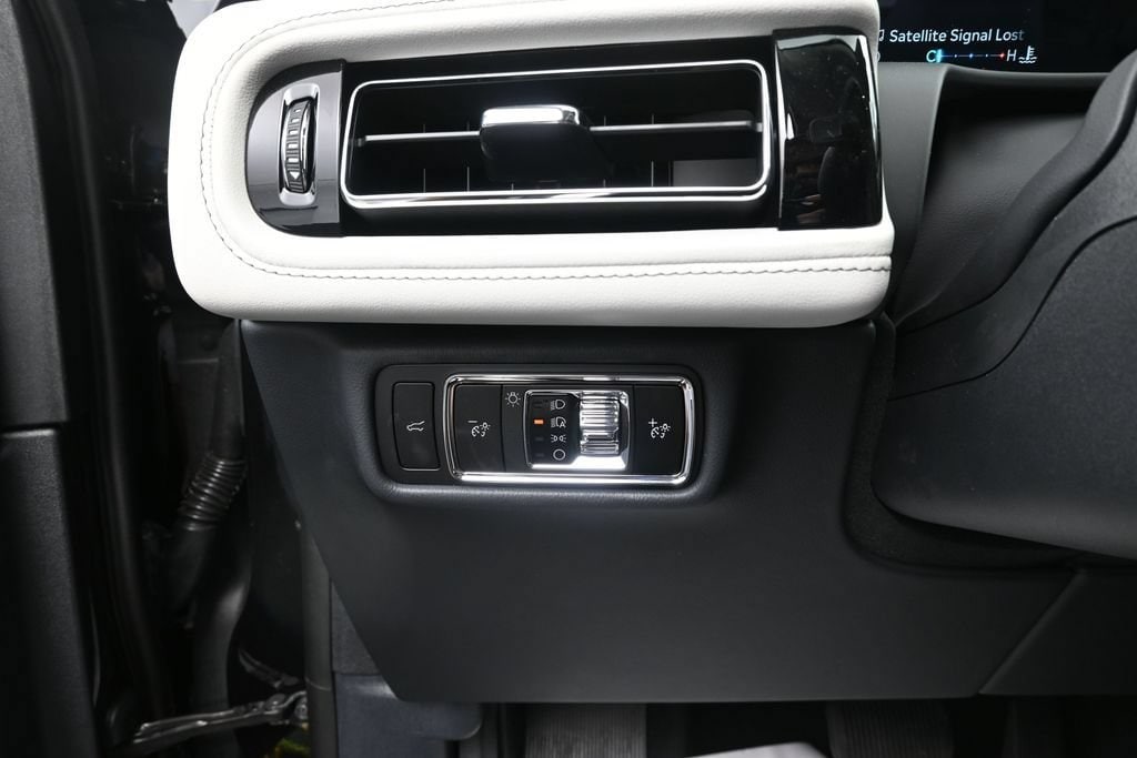 2026 Lincoln Aviator Premiere - Photo 19