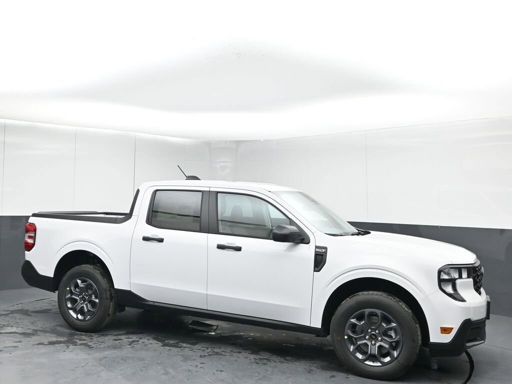 New 2026 Ford Maverick XLT Truck SuperCrew