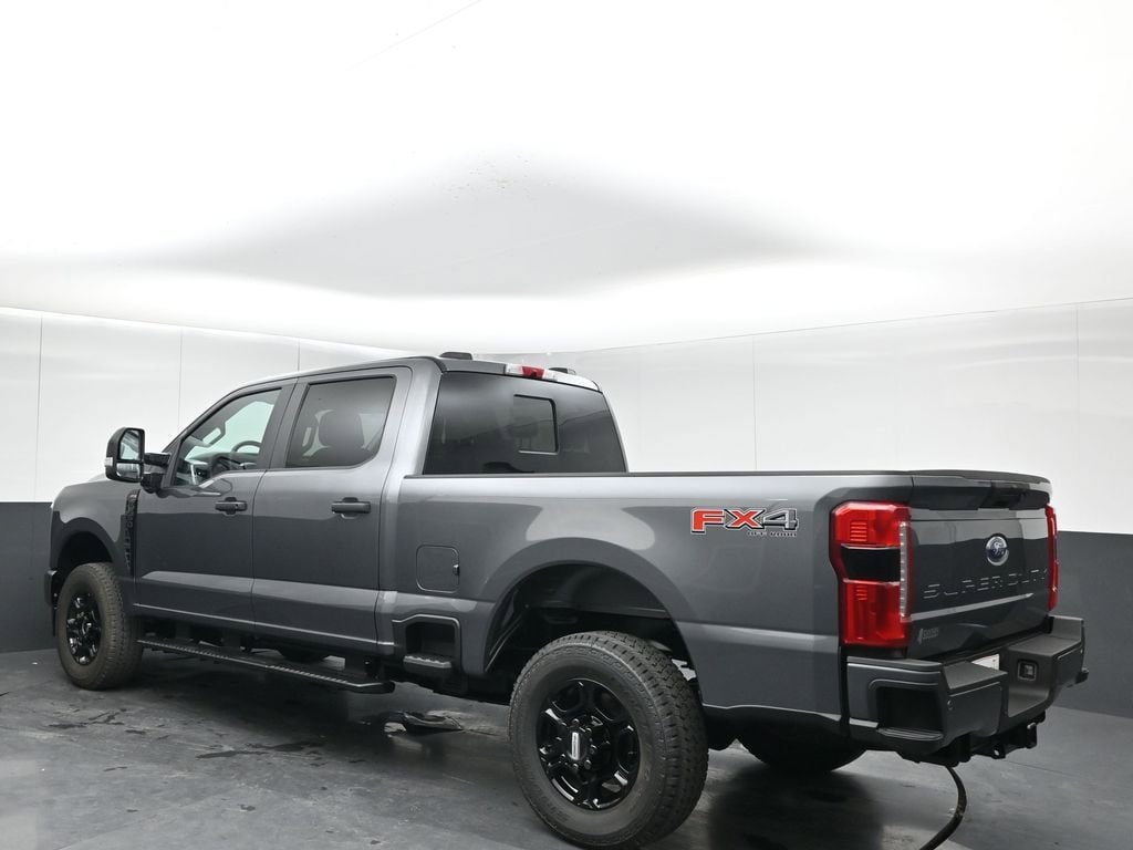2026 Ford F-250 Super Duty XL - Photo 6