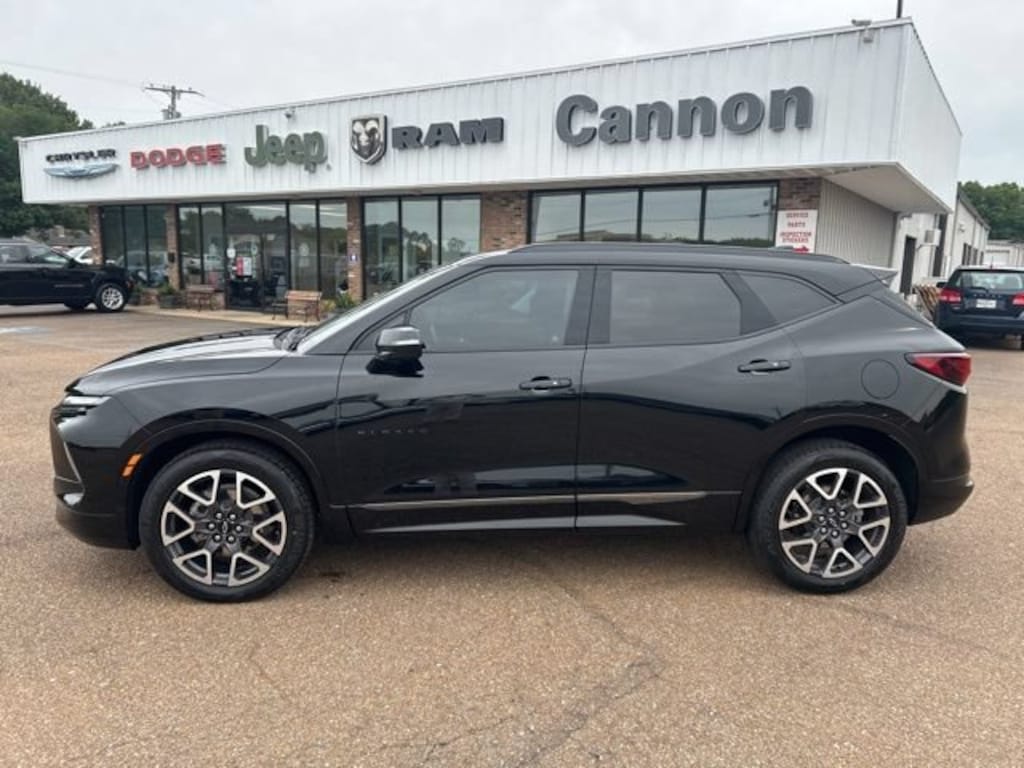 Used 2023 Chevrolet Blazer RS SUV