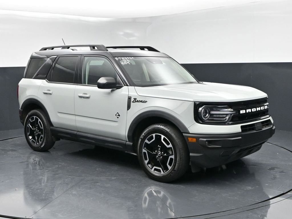 2023 Ford Bronco Sport Outer Banks 4X4's photo