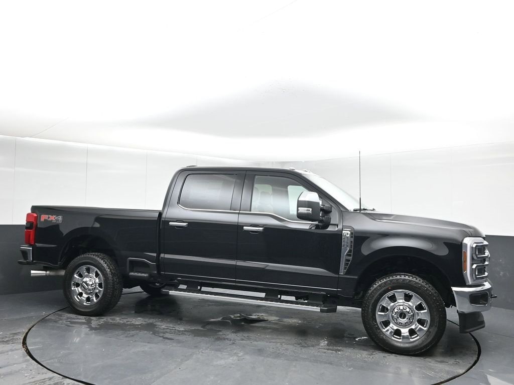 2026 Ford F-250 Super Duty Lariat's photo