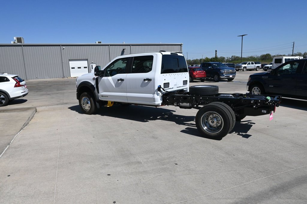 New 2027 Ford F-450SD XL Truck Crew Cab
